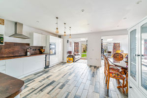 Photo 15- click for photo gallery